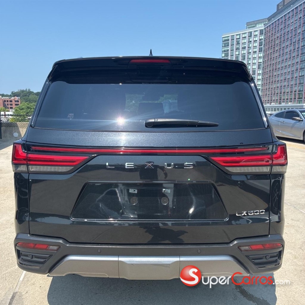 2024 Lexus LX 600 Luxury — foto 5 / 11