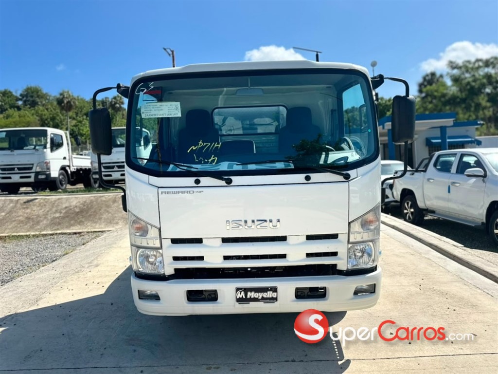 2027 Isuzu NP — foto 3 / 9