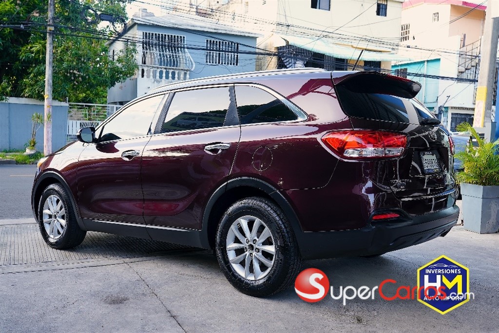2017 Kia Sorento LX — foto 4 / 10