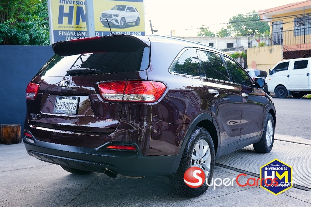 2017 Kia Sorento LX — foto 6 / 10