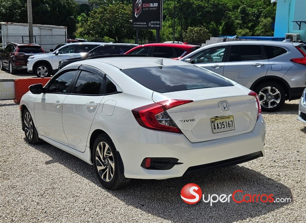 2018 Honda Civic EX — foto 6 / 12
