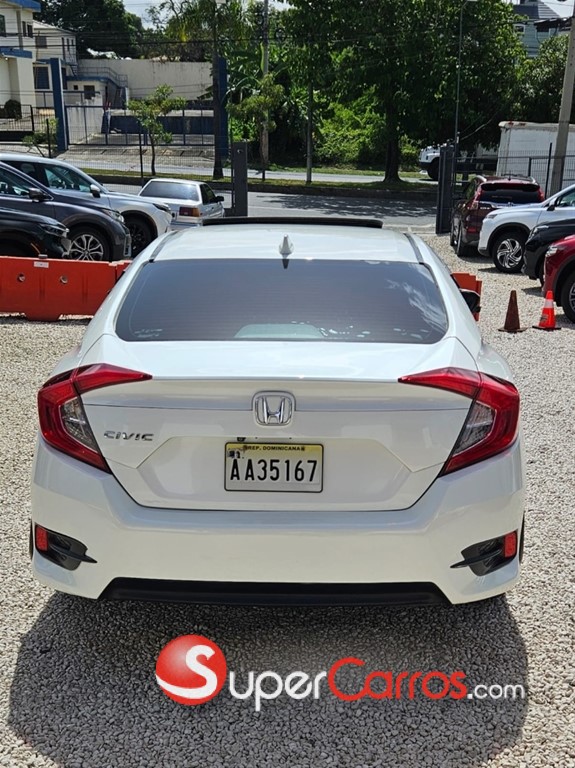 2018 Honda Civic EX — foto 7 / 12