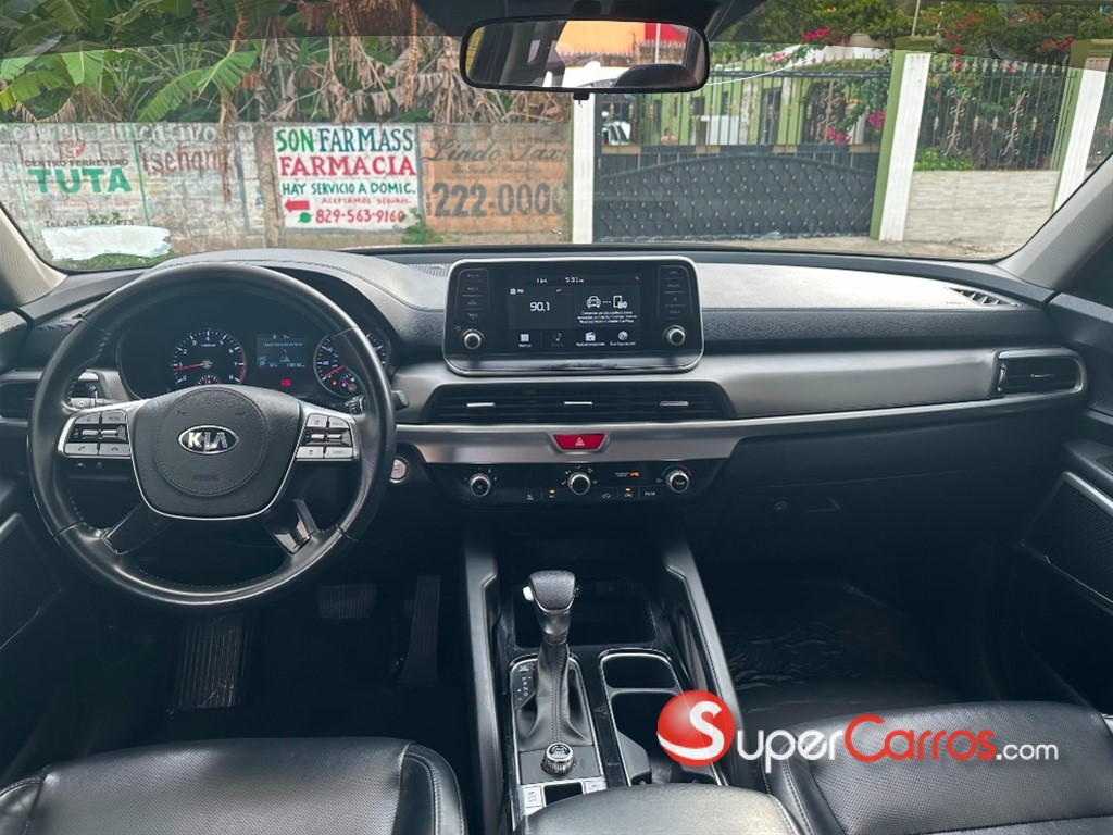 2020 Kia Telluride LX — foto 6 / 9