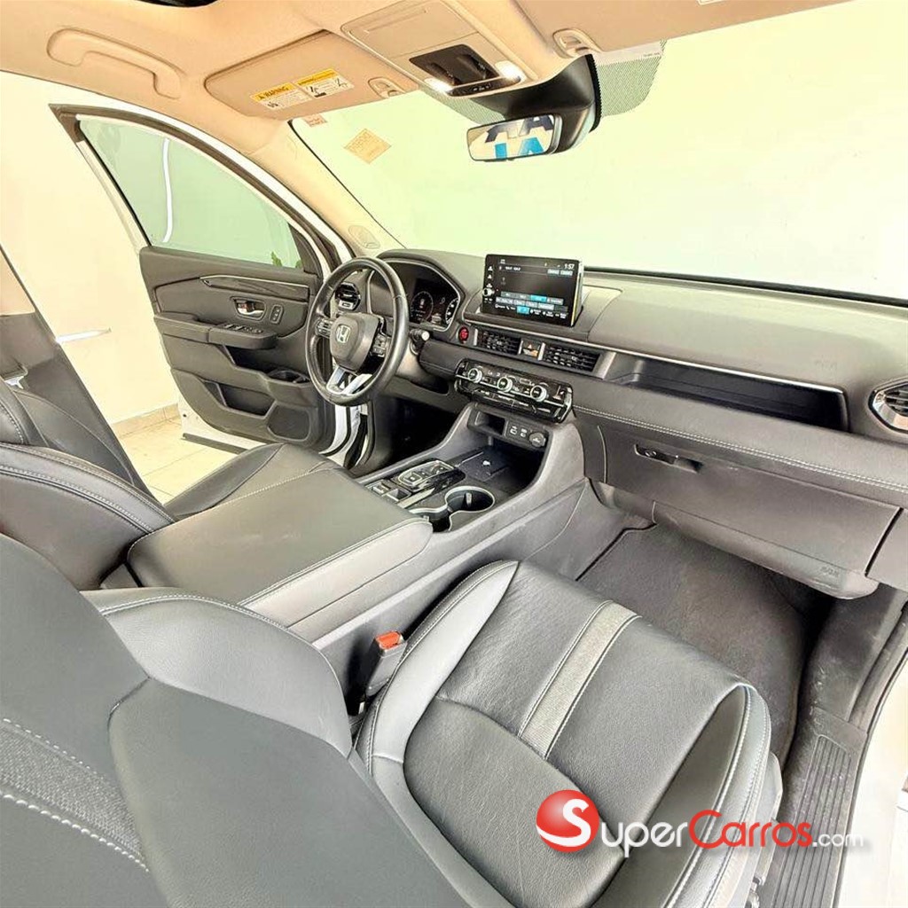 2023 Honda Pilot Touring — foto 5 / 10
