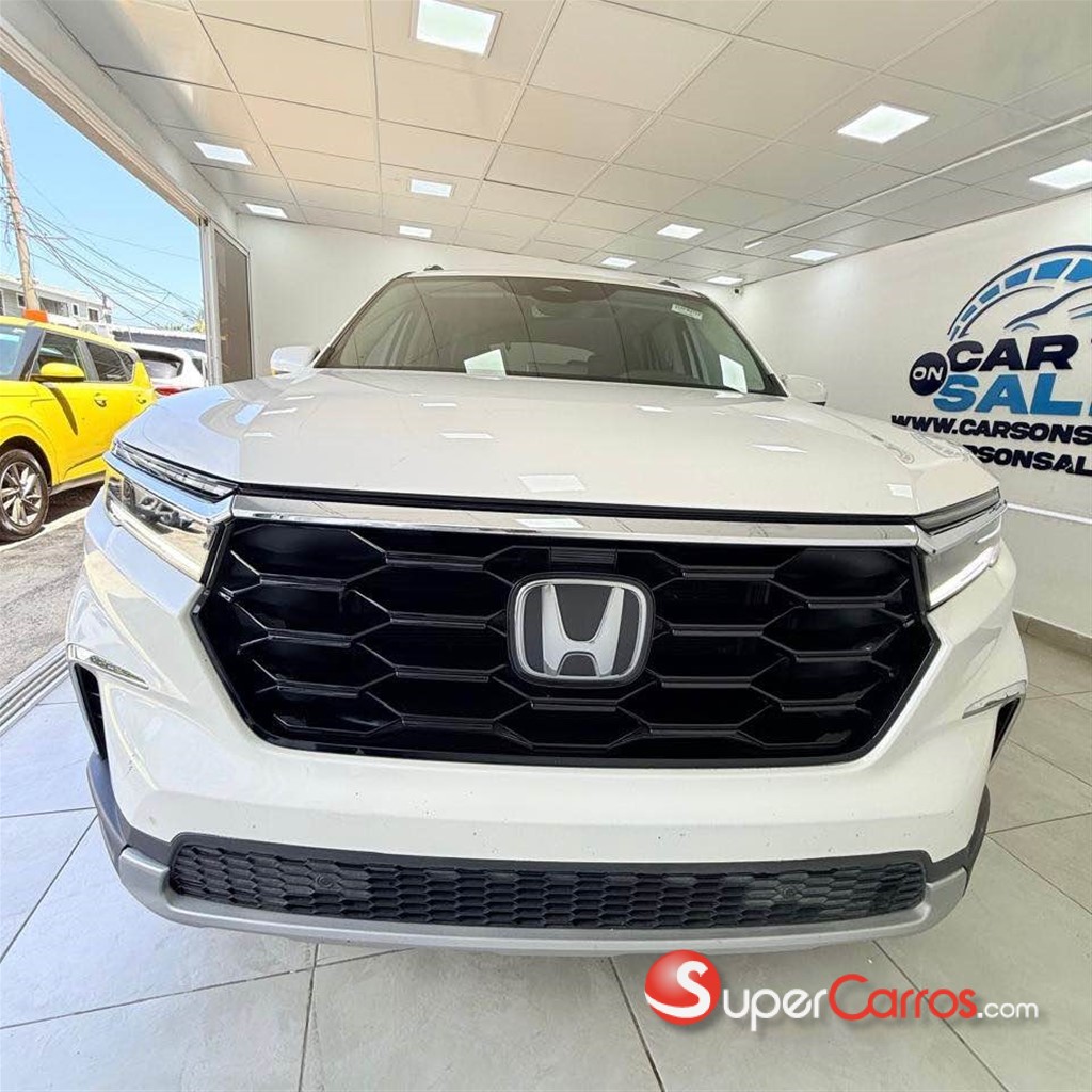 2023 Honda Pilot Touring — foto 8 / 10