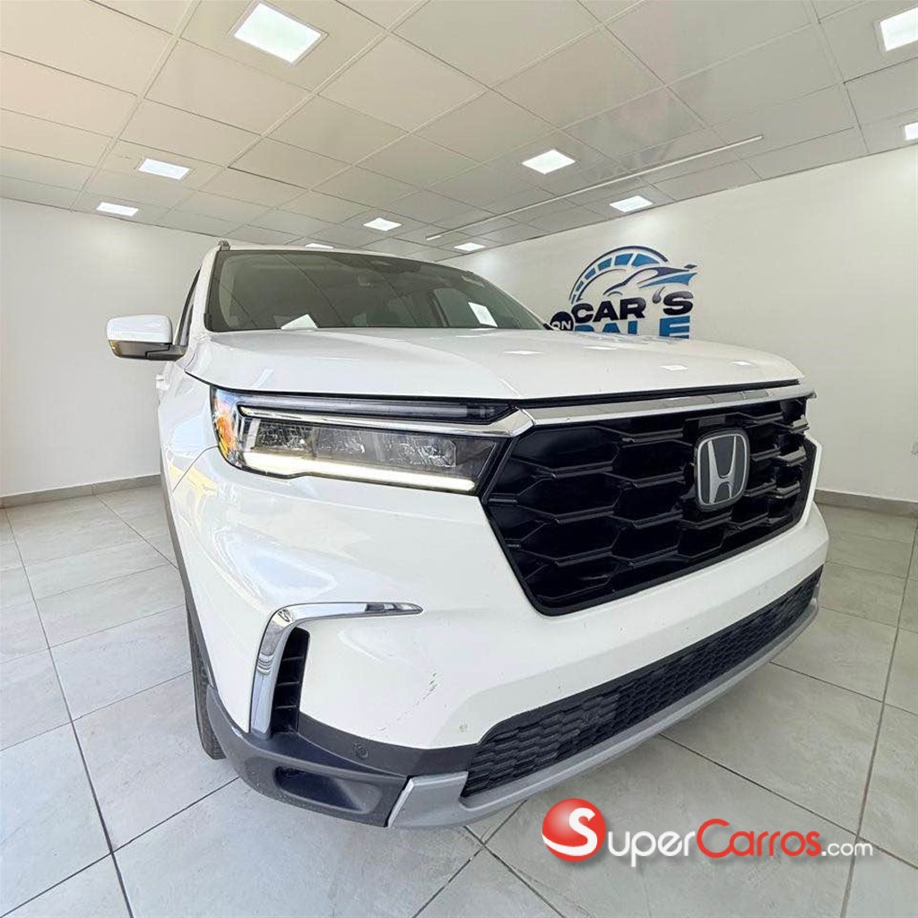 2023 Honda Pilot Touring — foto 9 / 10