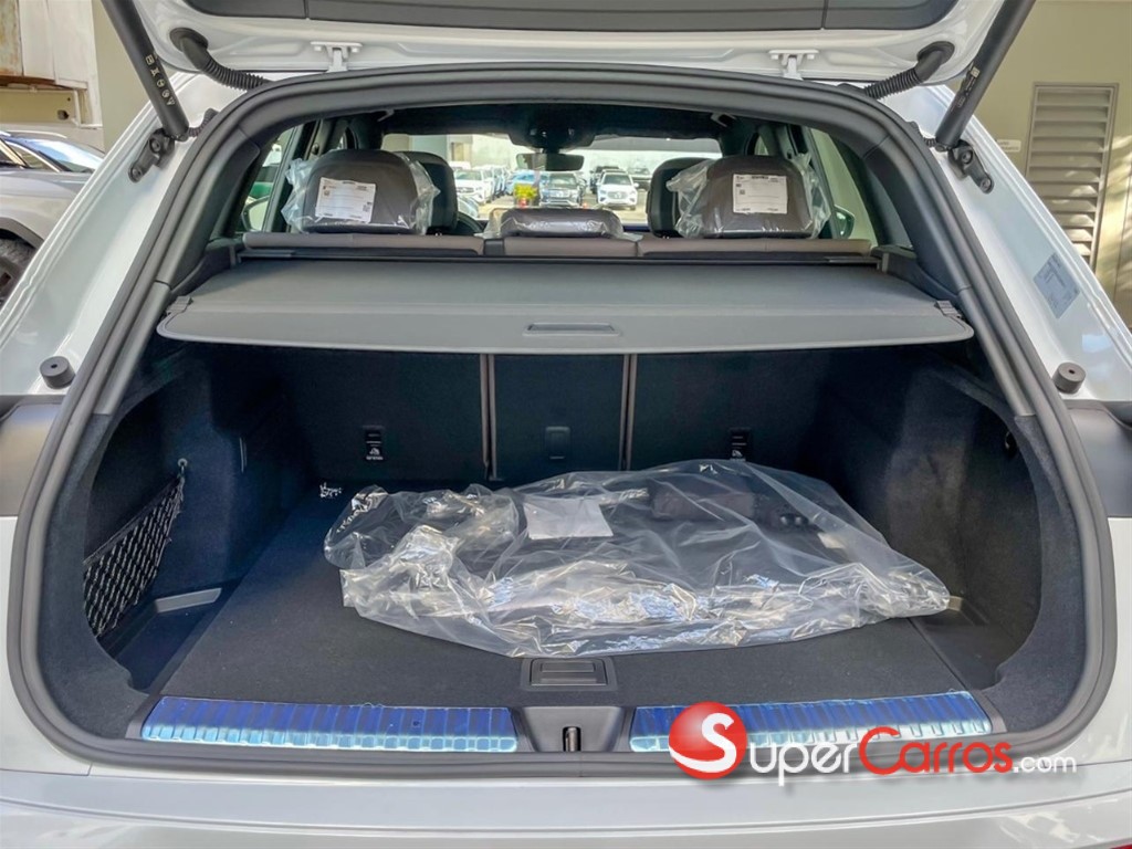 2026 Audi Q5 Quattro — foto 9 / 12