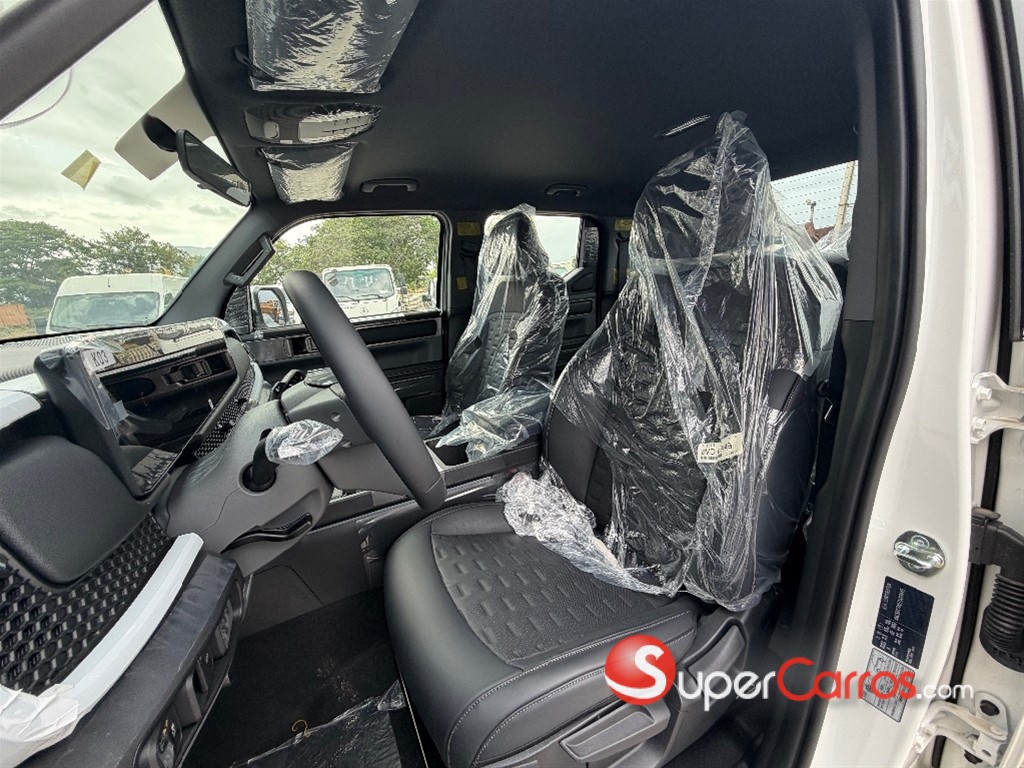 2027 Kia Tasman Sport — foto 7 / 8