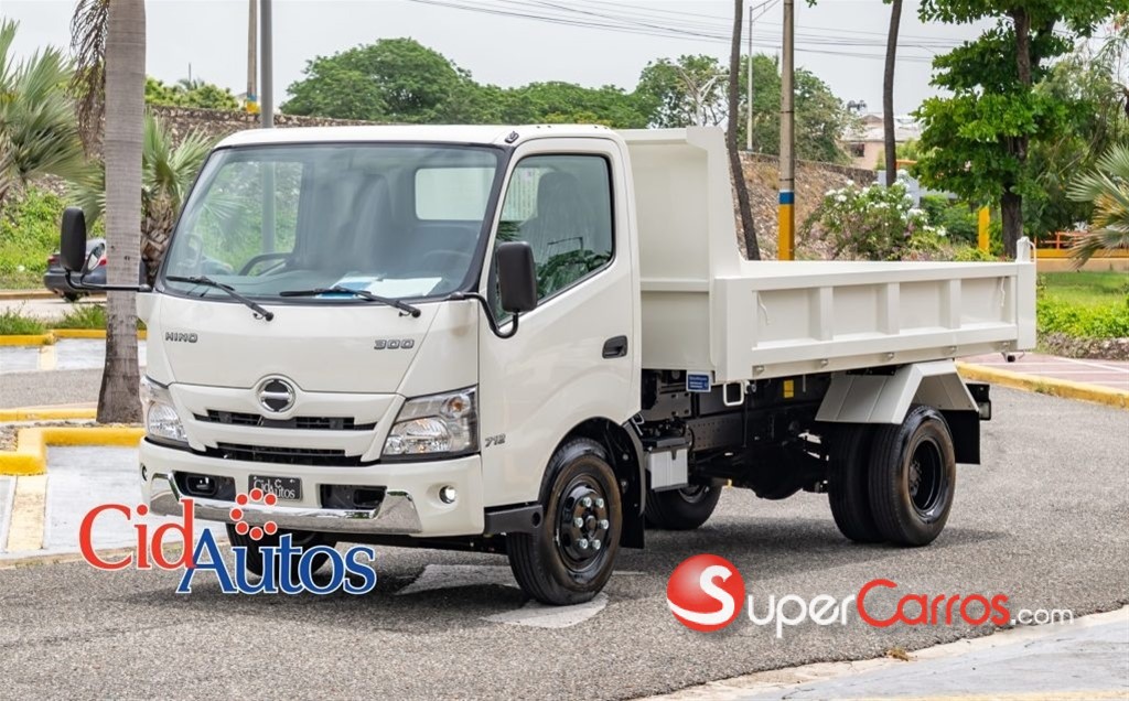 2026 Hino 300 — foto 2 / 9