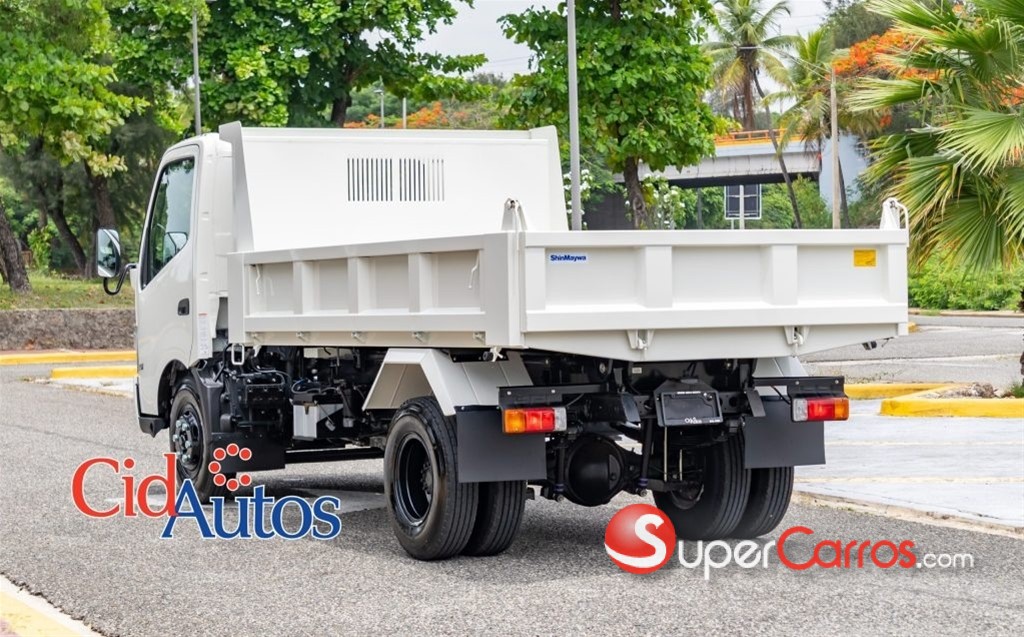 2026 Hino 300 — foto 4 / 9