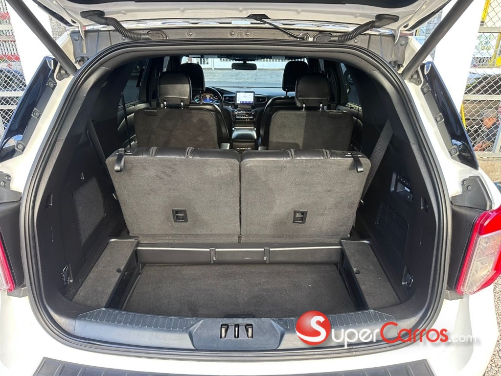 2020 Ford Explorer Limited Hybrid — foto 11 / 12