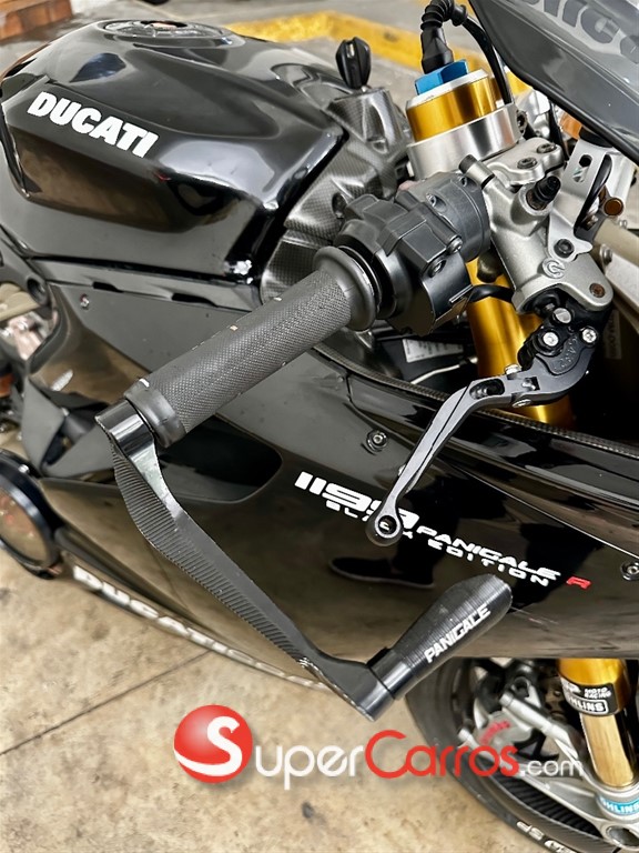 2016 Ducati 1199 — foto 6 / 9