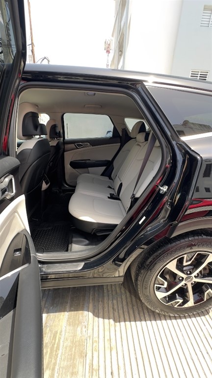 2023 Kia Sportage EX — foto 3 / 12