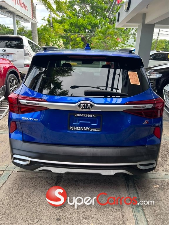2021 Kia Seltos S — foto 6 / 12