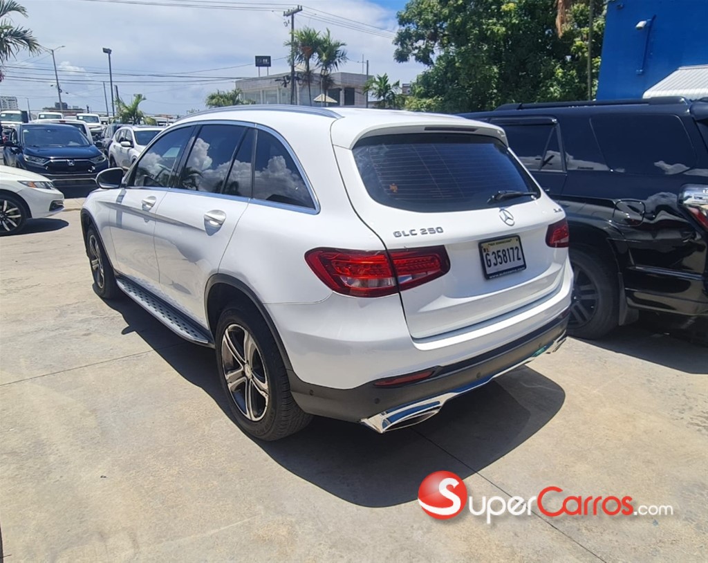 2016 Mercedes-Benz Clase GLC 250 — foto 5 / 11