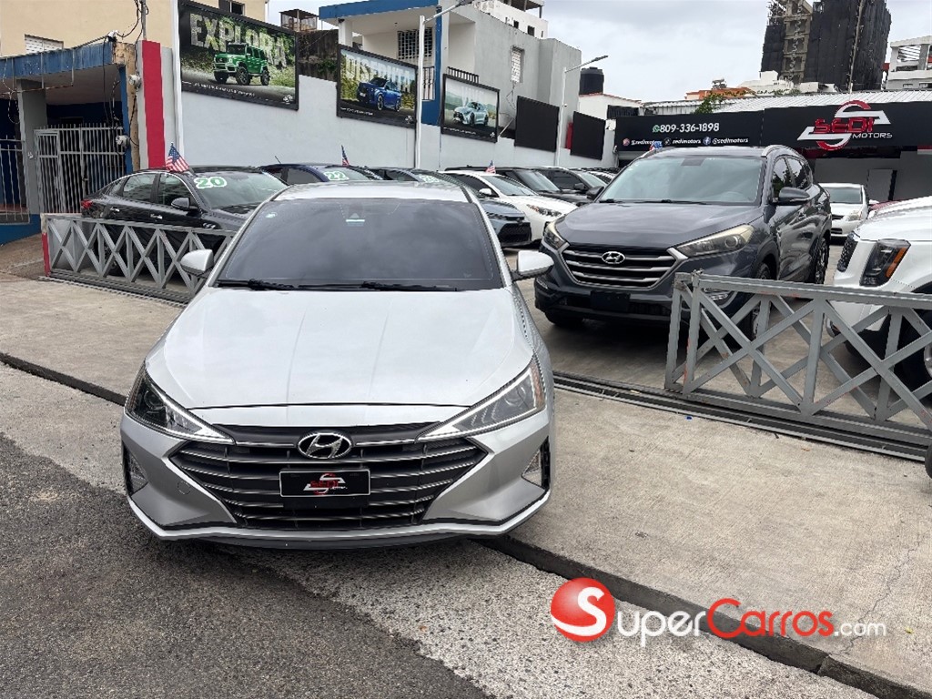 2019 Hyundai Elantra SEL — foto 2 / 9