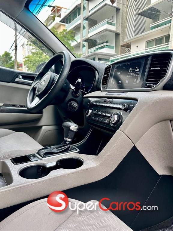 2020 Kia Sportage LX — foto 10 / 11