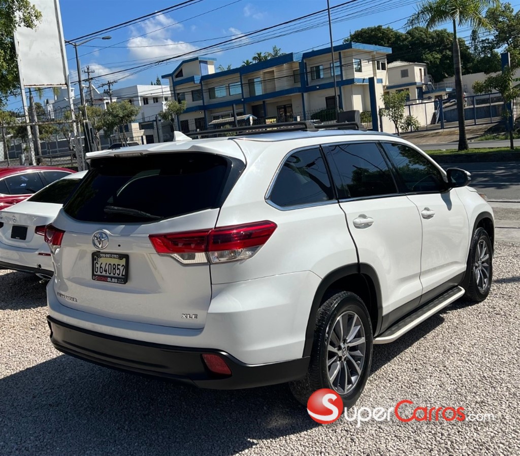 2019 Toyota Highlander XLE — foto 4 / 12