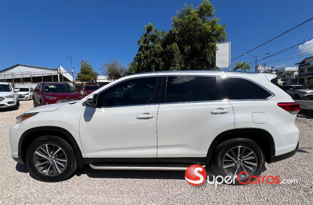 2019 Toyota Highlander XLE — foto 7 / 12