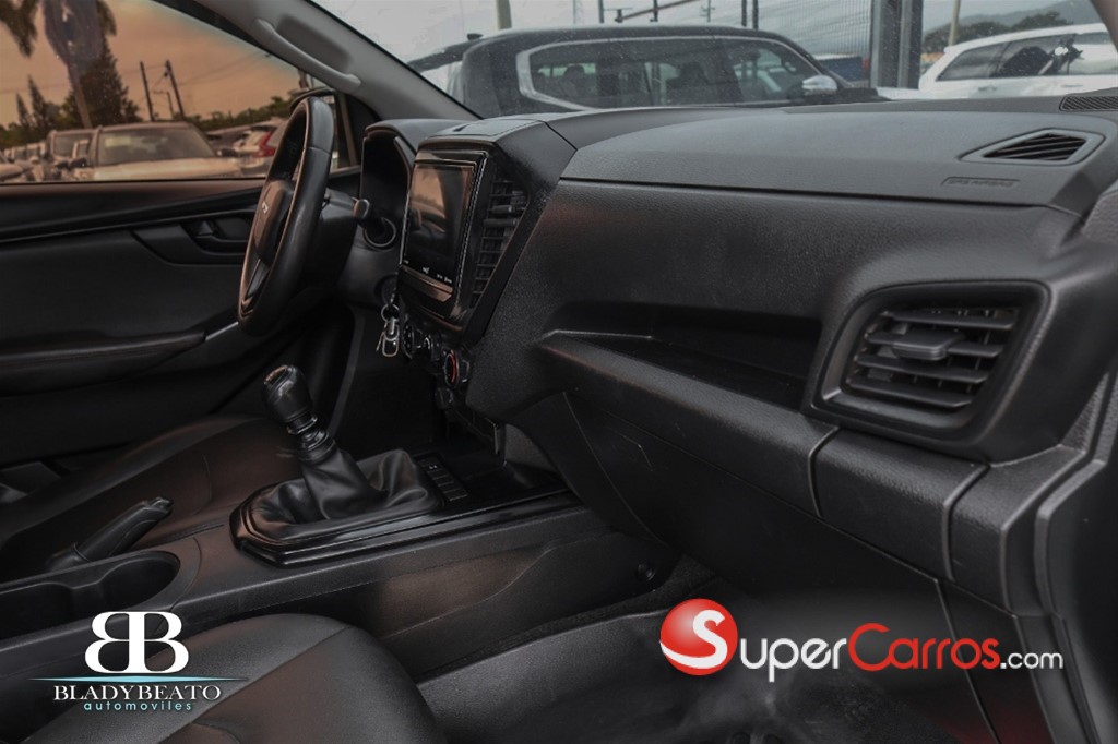 2024 Isuzu DMAX — foto 3 / 11