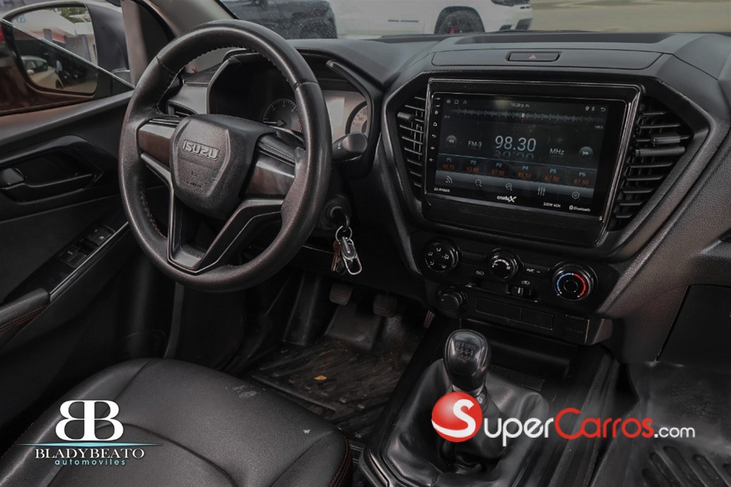 2024 Isuzu DMAX — foto 7 / 11