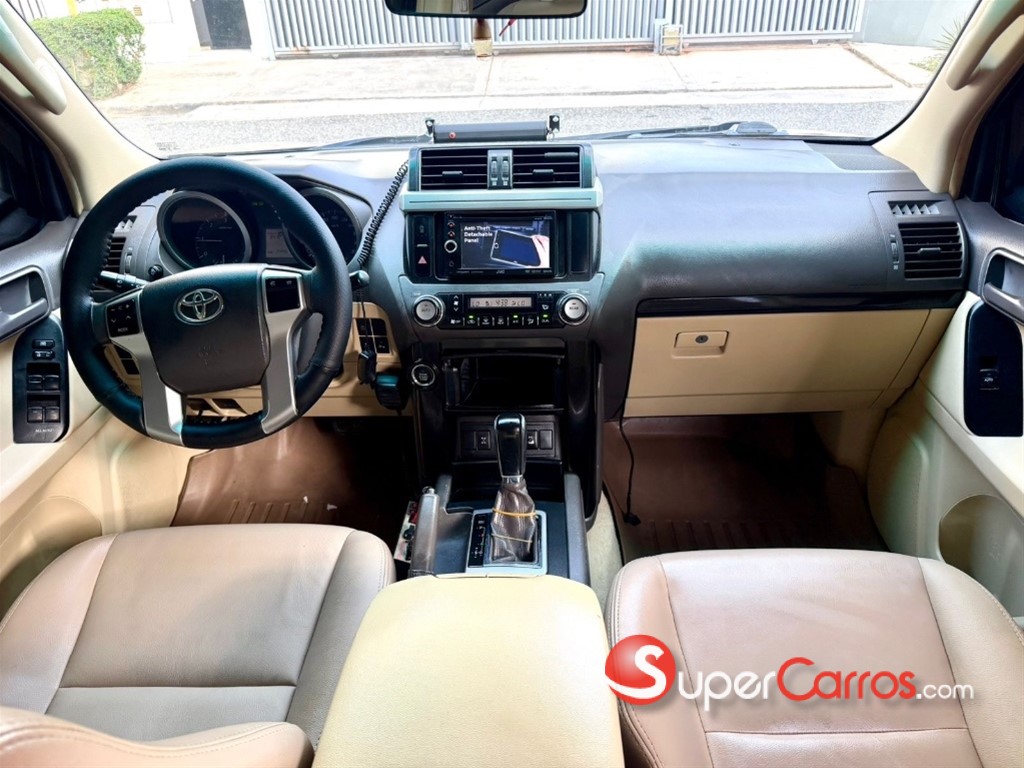 2015 Toyota Land Cruiser Prado TXL — foto 12 / 12