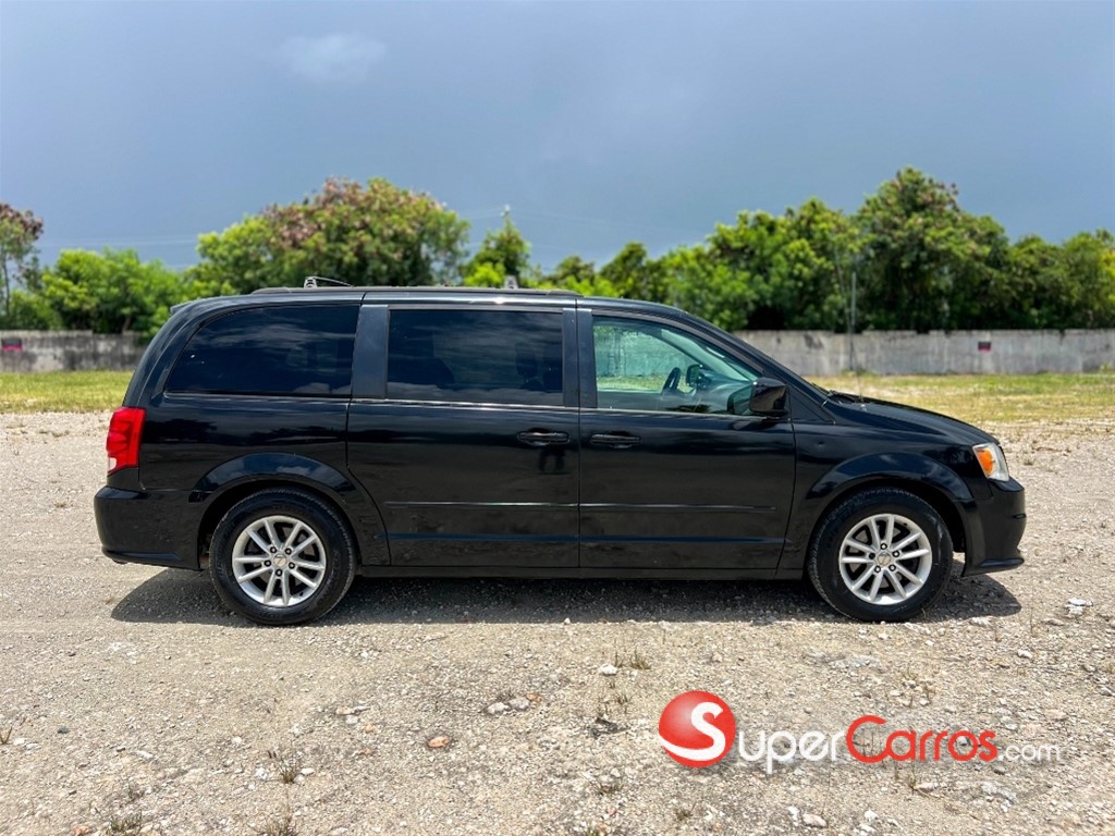 2016 Dodge Grand Caravan SXT — foto 2 / 12