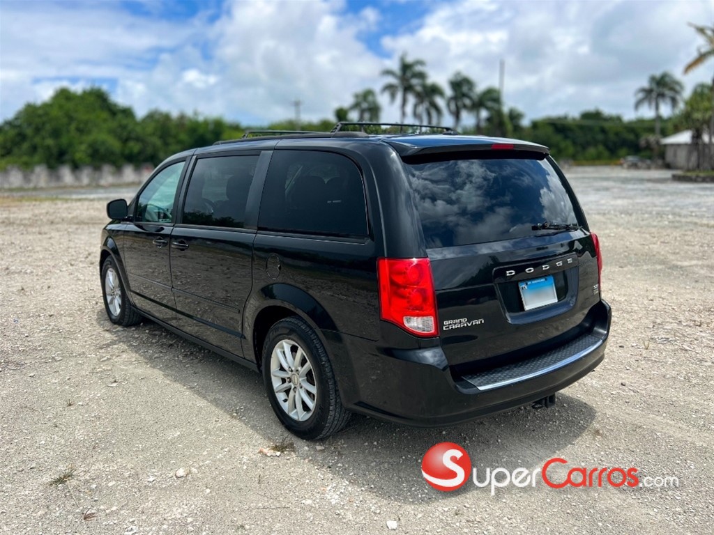 2016 Dodge Grand Caravan SXT — foto 5 / 12