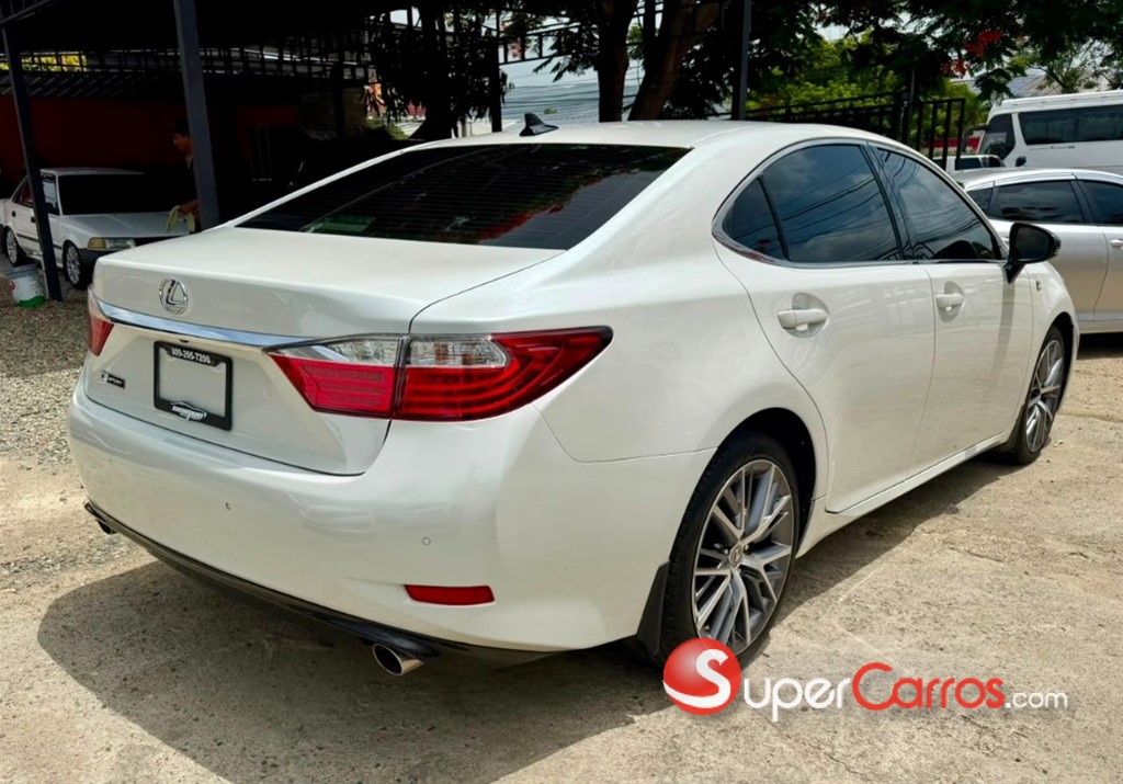 2013 Lexus ES 350 FSport — foto 4 / 9