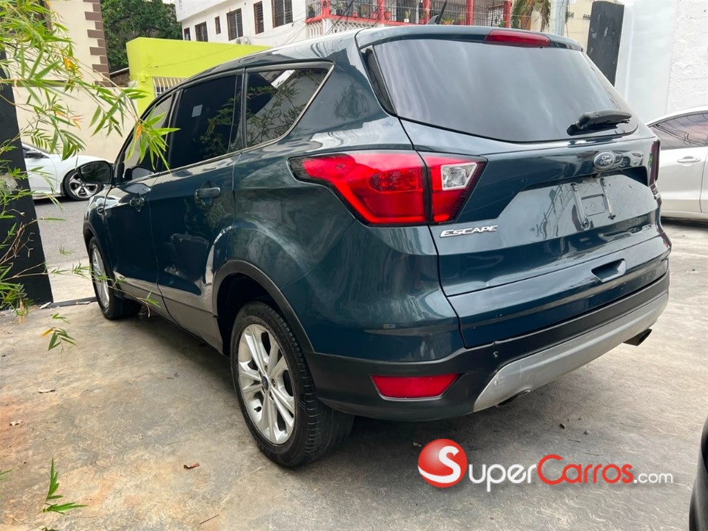 2019 Ford Escape SE — foto 3 / 7