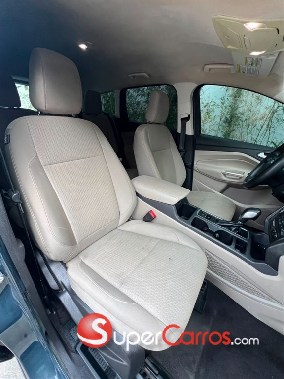 2019 Ford Escape SE — foto 5 / 7