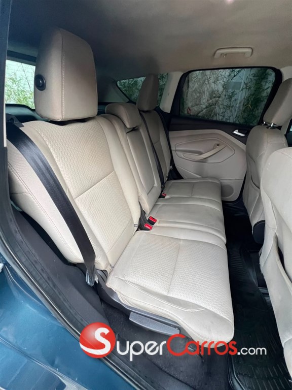 2019 Ford Escape SE — foto 6 / 7