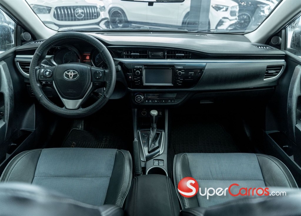 2015 Toyota Corolla S — foto 8 / 12