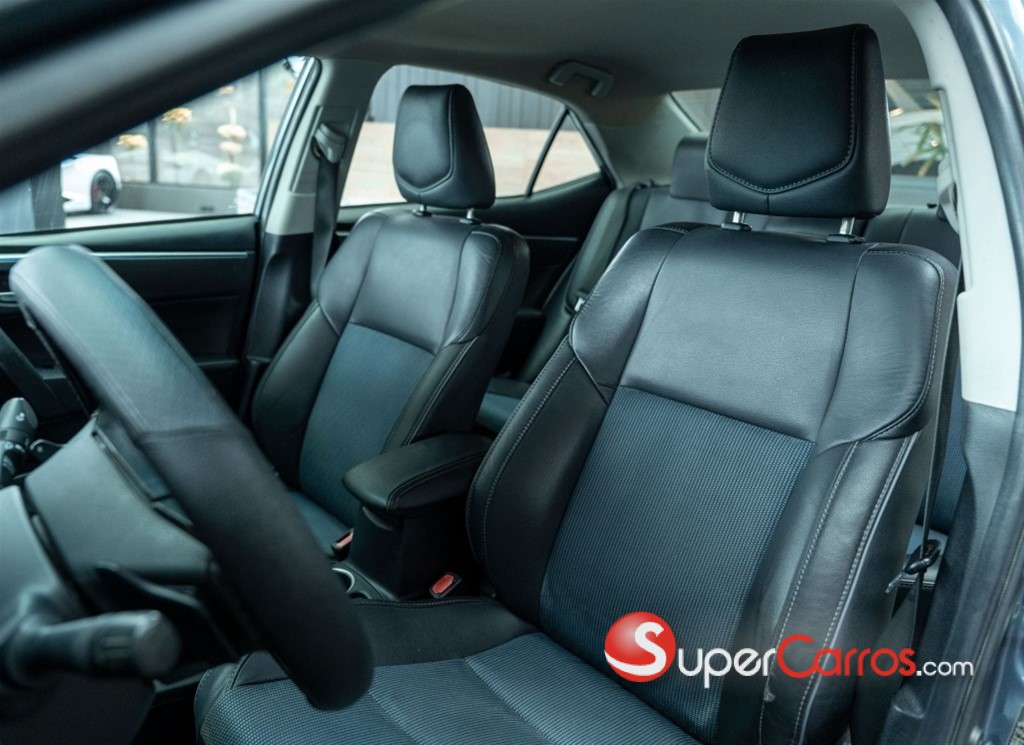 2015 Toyota Corolla S — foto 9 / 12