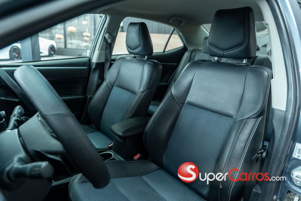 2015 Toyota Corolla S — foto 10 / 12