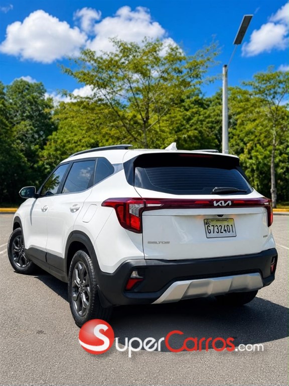 2025 Kia Seltos — foto 3 / 7