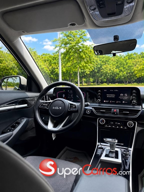 2025 Kia Seltos — foto 4 / 7