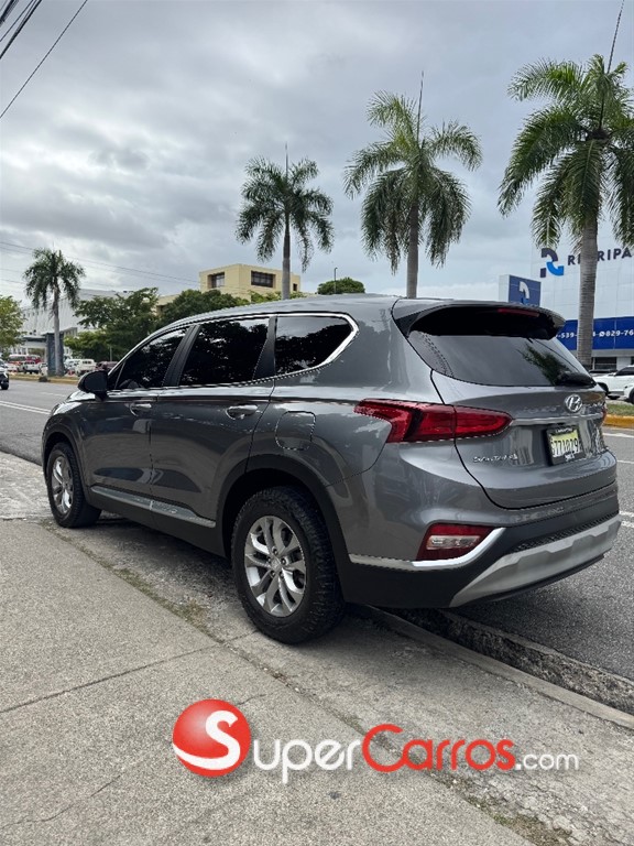 2019 Hyundai Santa Fe SEL — foto 4 / 10