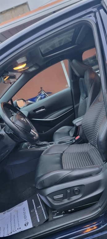 2022 Toyota Corolla XSE — foto 9 / 12