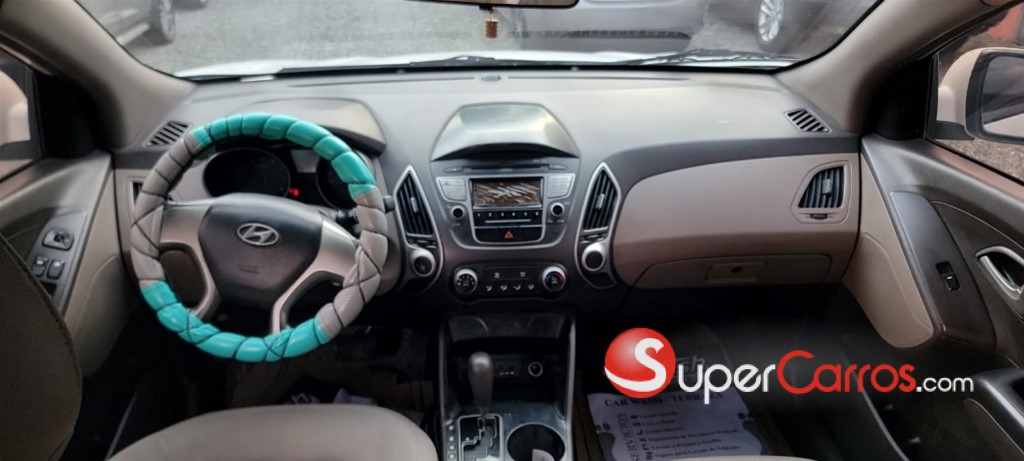 2012 Hyundai Tucson — foto 8 / 11
