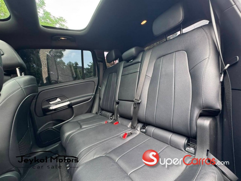 2020 Mercedes-Benz Clase GLB 250 — foto 2 / 12