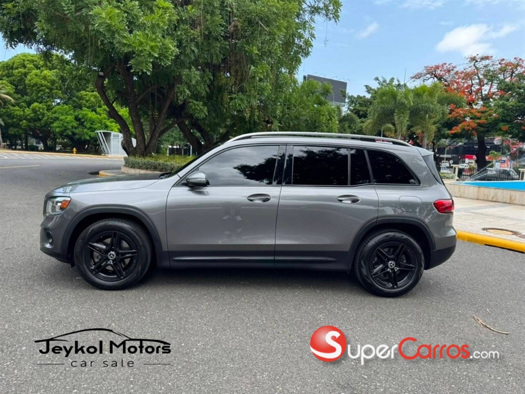 2020 Mercedes-Benz Clase GLB 250 — foto 10 / 12
