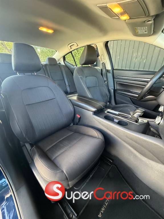 2022 Nissan Altima — foto 10 / 11