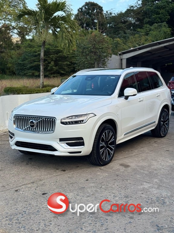 2025 Volvo XC90 Recharge T8 — foto 2 / 12
