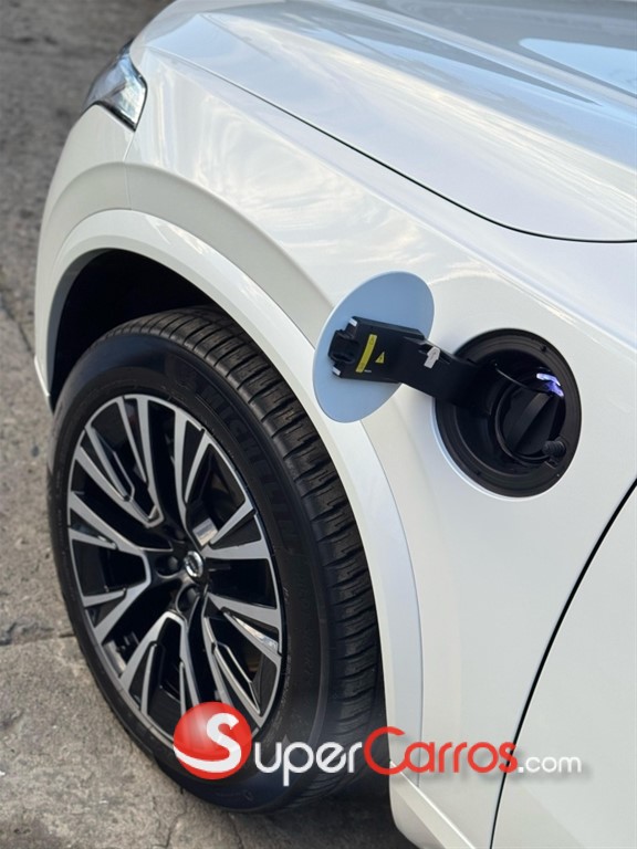 2025 Volvo XC90 Recharge T8 — foto 5 / 12