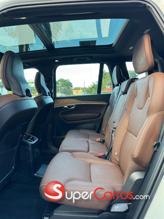 2025 Volvo XC90 Recharge T8 — foto 6 / 12