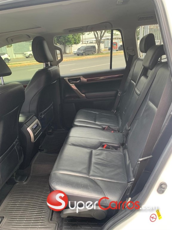2018 Lexus GX 460 Luxury — foto 3 / 10