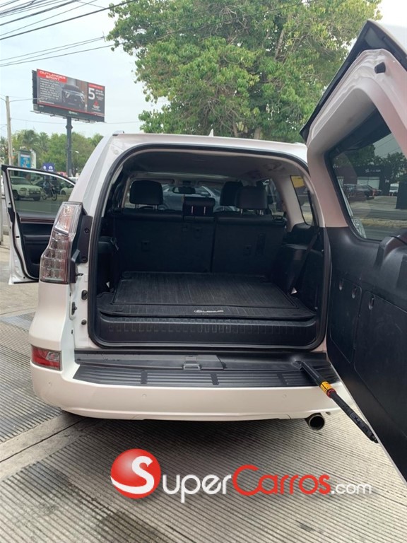 2018 Lexus GX 460 Luxury — foto 6 / 10