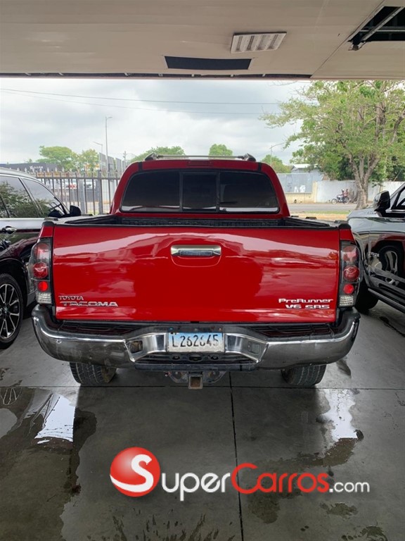 2005 Toyota Tacoma PreRunner — foto 7 / 8