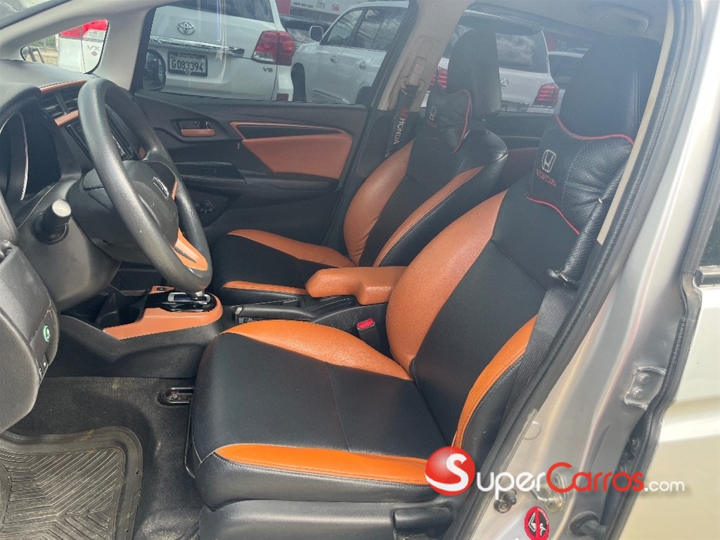2017 Honda Fit Hybrid — foto 7 / 9